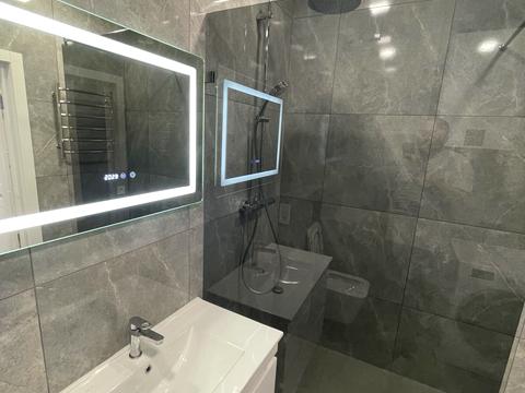 квартира по адресу Днепровская набережная ул., 15-Є