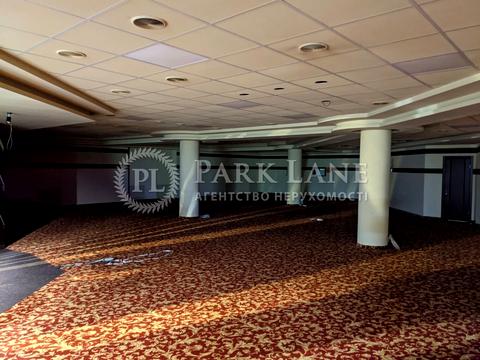 комерційна за адресою Лесі Українки бульв., 7-А