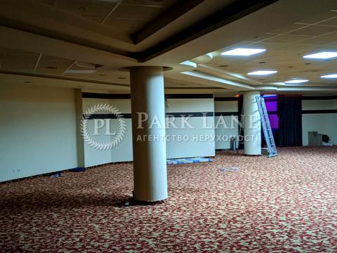 комерційна за адресою Лесі Українки бульв., 7-А