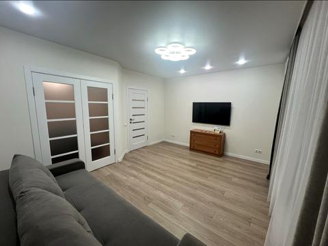 квартира по адресу Олега Антонова ул. (Карла Маркса), 13б