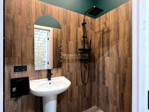 коммерческая по адресу Резницкая ул., 11