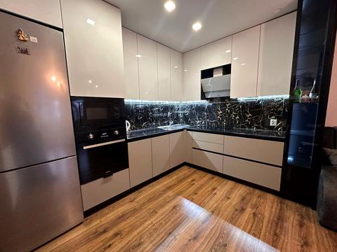 квартира по адресу Героїв Чорнобиля ул., 3