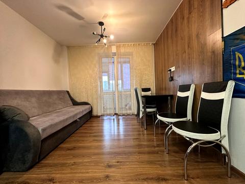 квартира по адресу Героїв Чорнобиля ул., 3