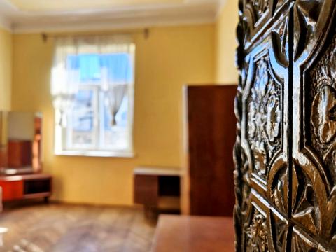 квартира за адресою Пантелеймона Куліша вул., 1