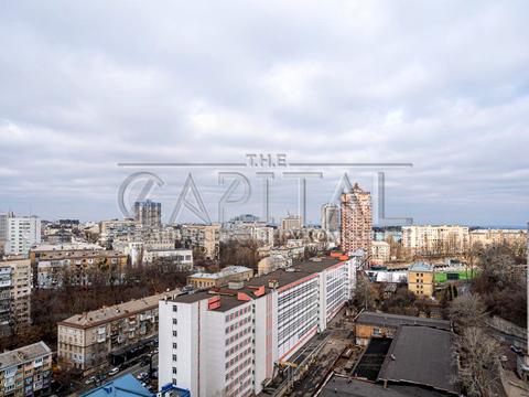 комерційна за адресою Кловський узвіз (Кловський), 7a