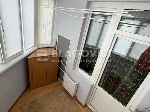 квартира за адресою Олени Пчілки вул., 2