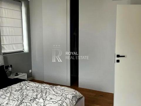 будинок за адресою Богатирська вул., 30а