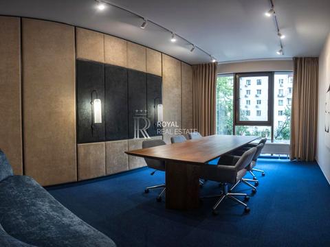 комерційна за адресою вул. Барбюса Анрі, 28а