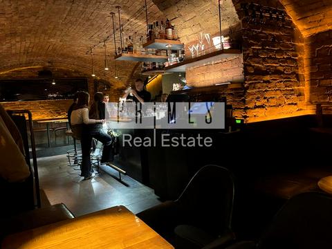 комерційна за адресою Тараса Шевченка бульв., 1