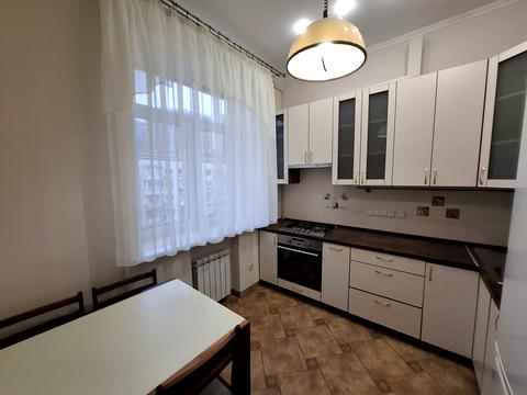 квартира за адресою Велика Васильківська вул. (Червоноармійська), 132