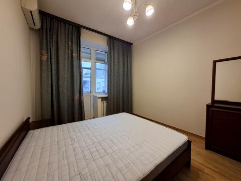 квартира за адресою Велика Васильківська вул. (Червоноармійська), 132