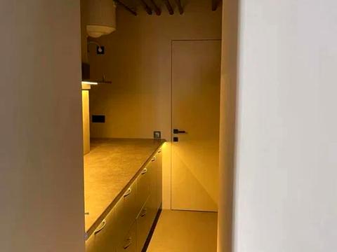 комерційна за адресою Ділова вул. (Димитрова), 26