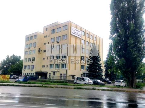 коммерческая по адресу Лісова ул., 2