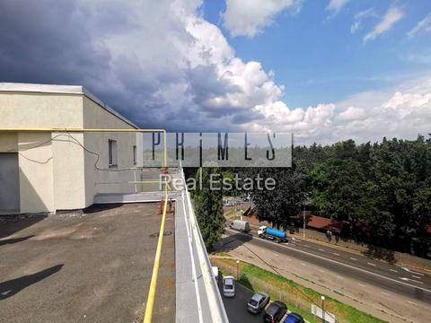 коммерческая по адресу Лісова ул., 2