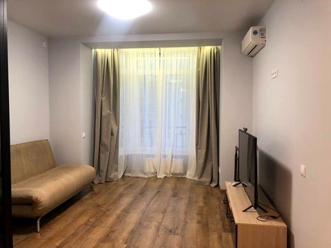 квартира за адресою Івана Величковського вул., 1б