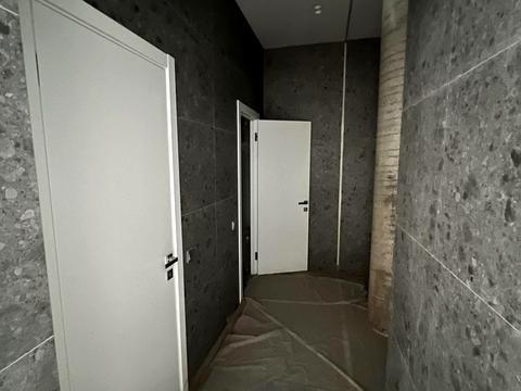 комерційна за адресою Олександра Мишуги вул., 12