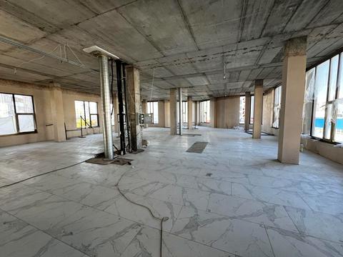 комерційна за адресою Олександра Мишуги вул., 12