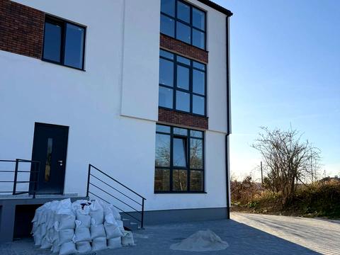 квартира за адресою Південна вул., 8