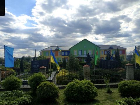 дом по адресу Приморська