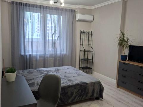 квартира по адресу Академика Глушкова просп., 9-Д