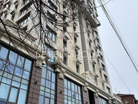 коммерческая по адресу Жилянская ул., 68