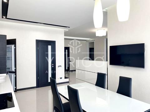 квартира за адресою Андрія Верхогляда вул. (Михайла Драгомирова), 9