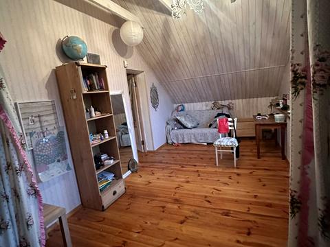 будинок за адресою Врожайна вул.