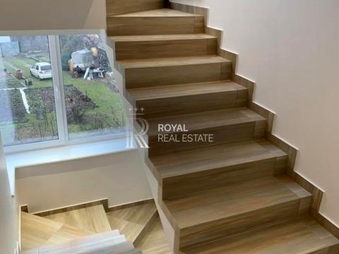 будинок за адресою Товарна вул., 24Б