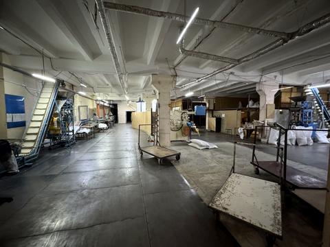 комерційна за адресою Підгородне, робоча, 80