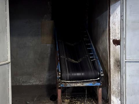 комерційна за адресою Підгородне, робоча, 80