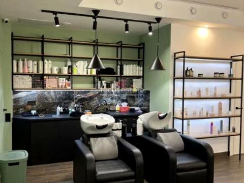 комерційна за адресою Академіка Філатова вул., 10