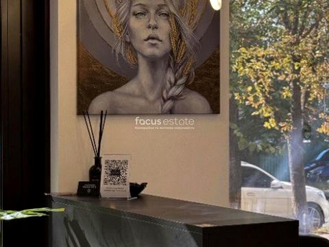 комерційна за адресою Академіка Філатова вул., 10