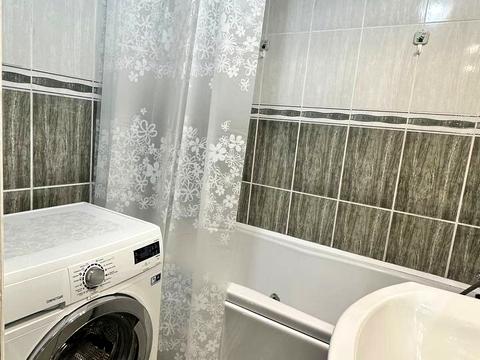 квартира за адресою Євгена Чикаленка вул., 68а