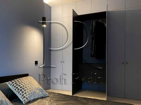 квартира по адресу Еленовская ул., 10