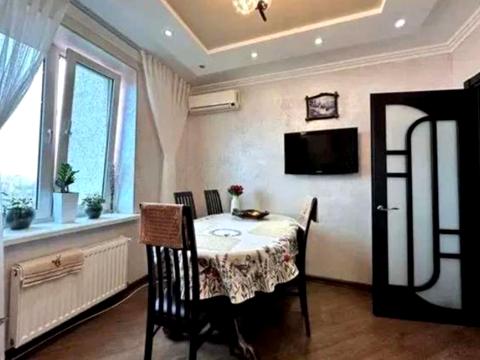 квартира за адресою Одеса, Паркова вул., 77