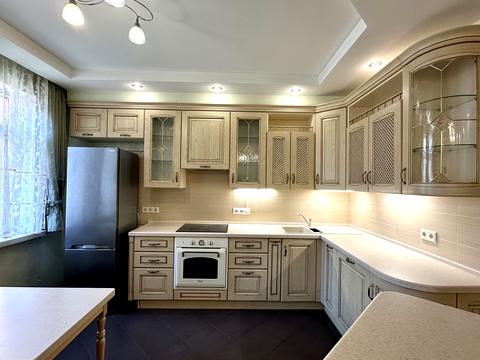 квартира за адресою Олександра Мишуги вул., 2