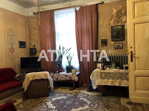 квартира за адресою Академіка Володимира Гнатюка вул. (), 17