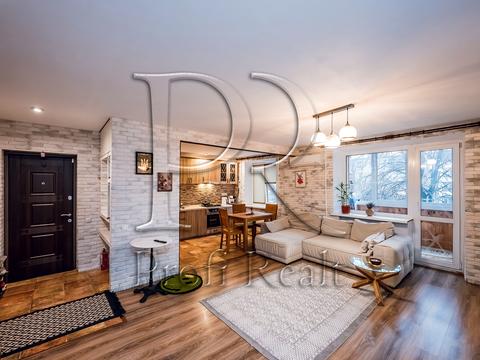 квартира за адресою Юрія Шевельова вул. (Миколи Руднєва), 49/20