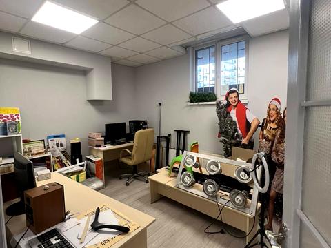 комерційна за адресою Олени Степанівни вул. (Ленінградська), 5