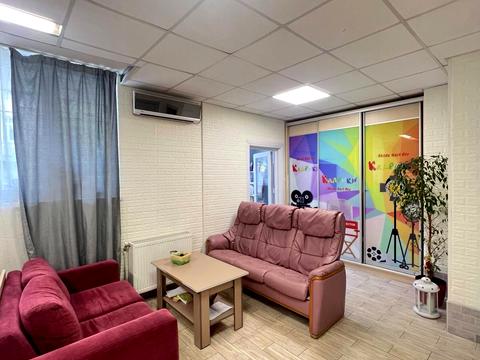 комерційна за адресою Олени Степанівни вул. (Ленінградська), 5