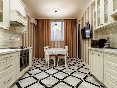 квартира за адресою Андрія Верхогляда вул. (Михайла Драгомирова), 2-А