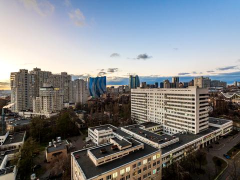 квартира за адресою Андрія Верхогляда вул. (Михайла Драгомирова), 2-А