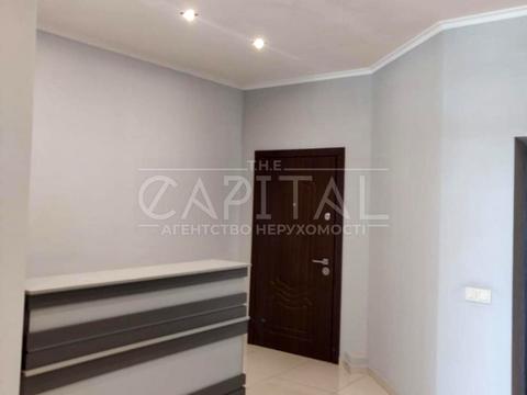 комерційна за адресою Кловський узвіз (Кловський), 7a