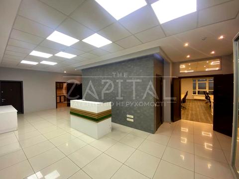 комерційна за адресою Кловський узвіз (Кловський), 7a