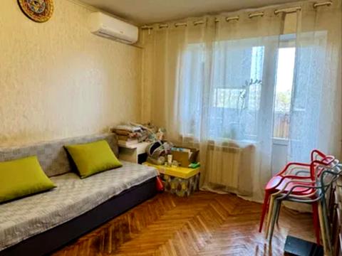 квартира за адресою Романа Ратушного вул. (Волгоградська), 18