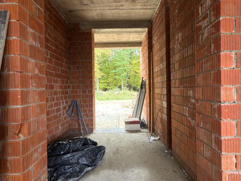 будинок за адресою с. Зубра, Під лісом