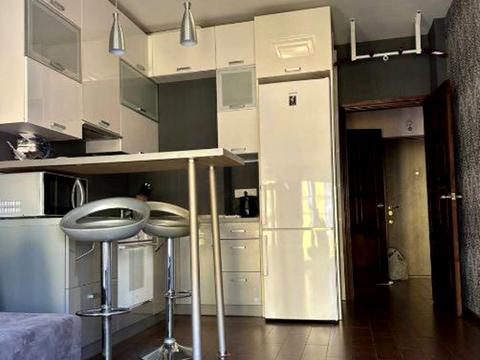 квартира за адресою Регенераторна вул., 4к2