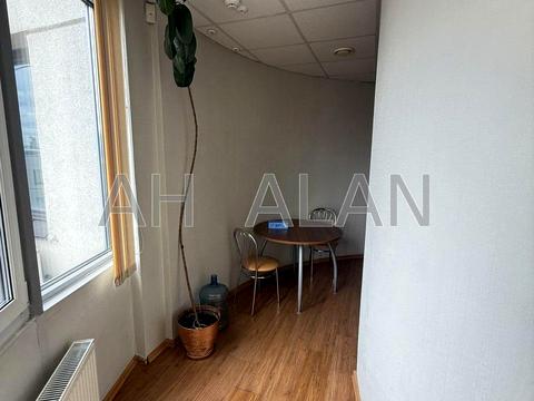 комерційна за адресою Тараса Шевченка бульв., 33-Б