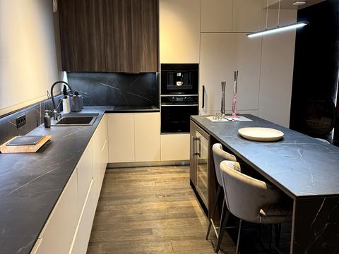 дом по адресу  ул.