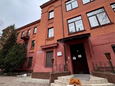 коммерческая по адресу Соборная пл. (Октябрьская), 1-Б